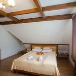 сервус Guest Casa de hóspedes *